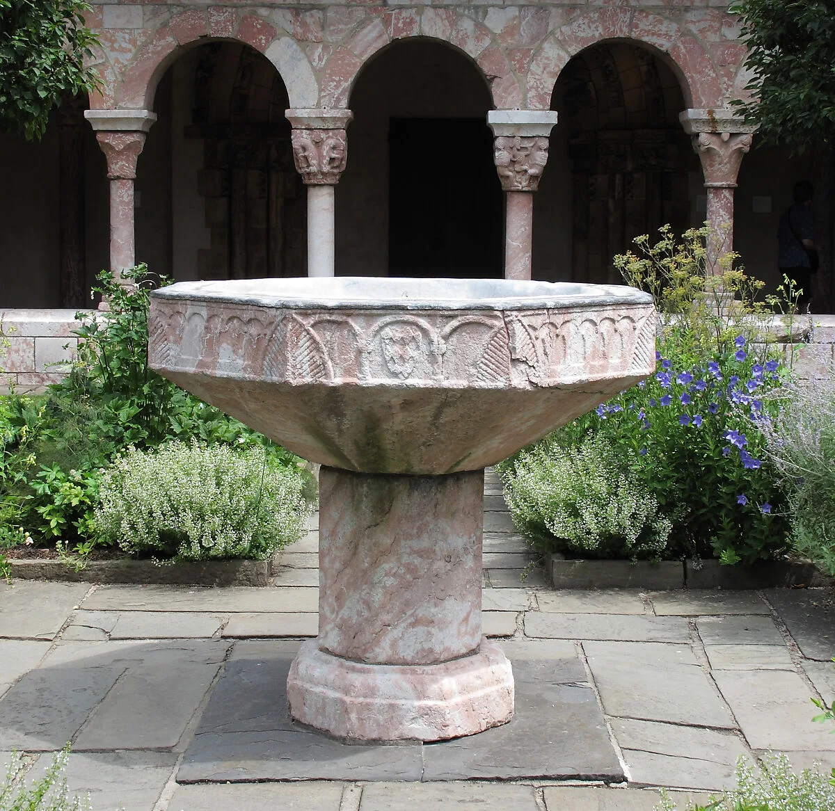Fountain — Unknown