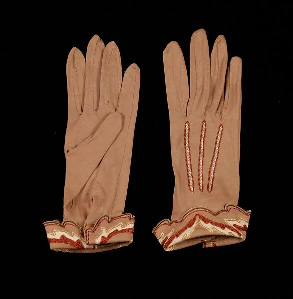 Gloves — Unknown