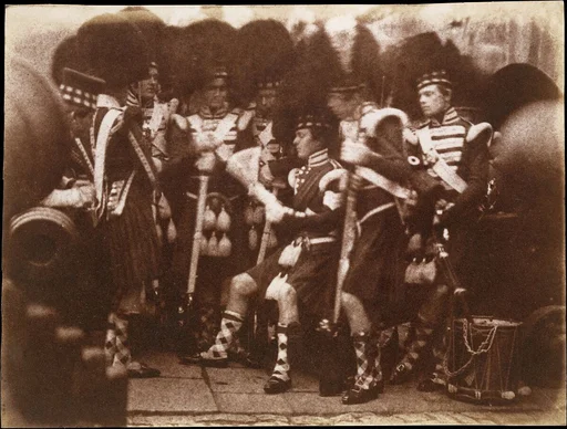 [Officer of the 92nd Gordon Highlanders Reading to the Troops, Edinburgh Castle]