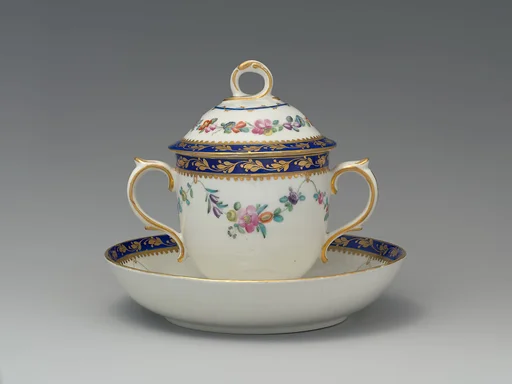 Chocolate cup with cover and saucer