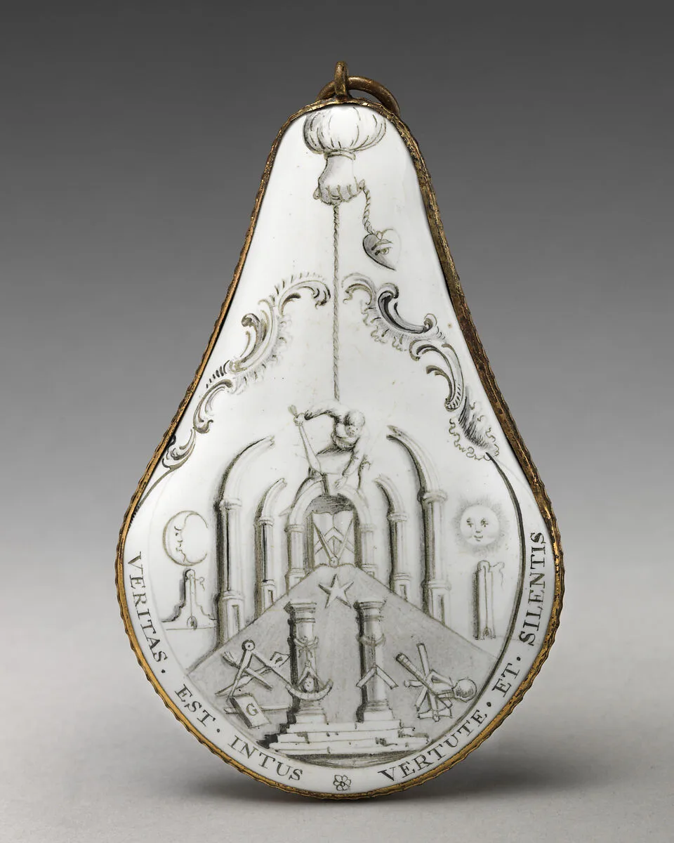 Pendant with Masonic symbols — Unknown