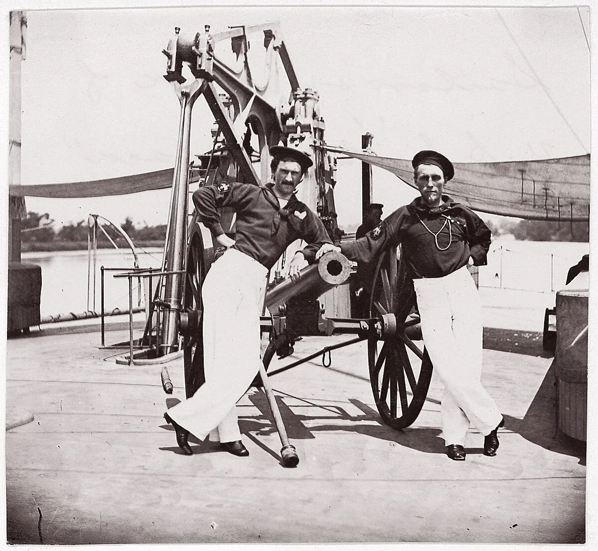 Officers of U.S.S. Hunchback — Mathew B. Brady|Unknown