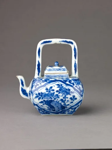 Small covered wine pot or teapot