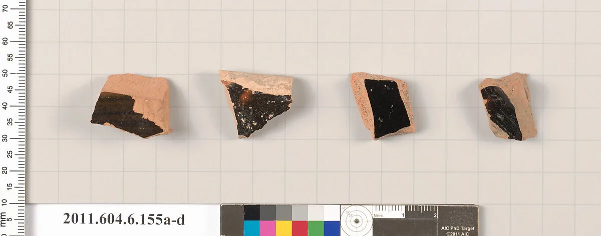 Terracotta fragments of open shapes — Unknown