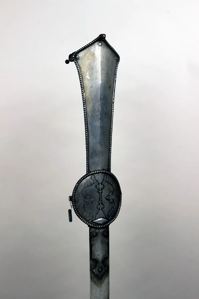 Gauntlet Sword (Pata) — Unknown