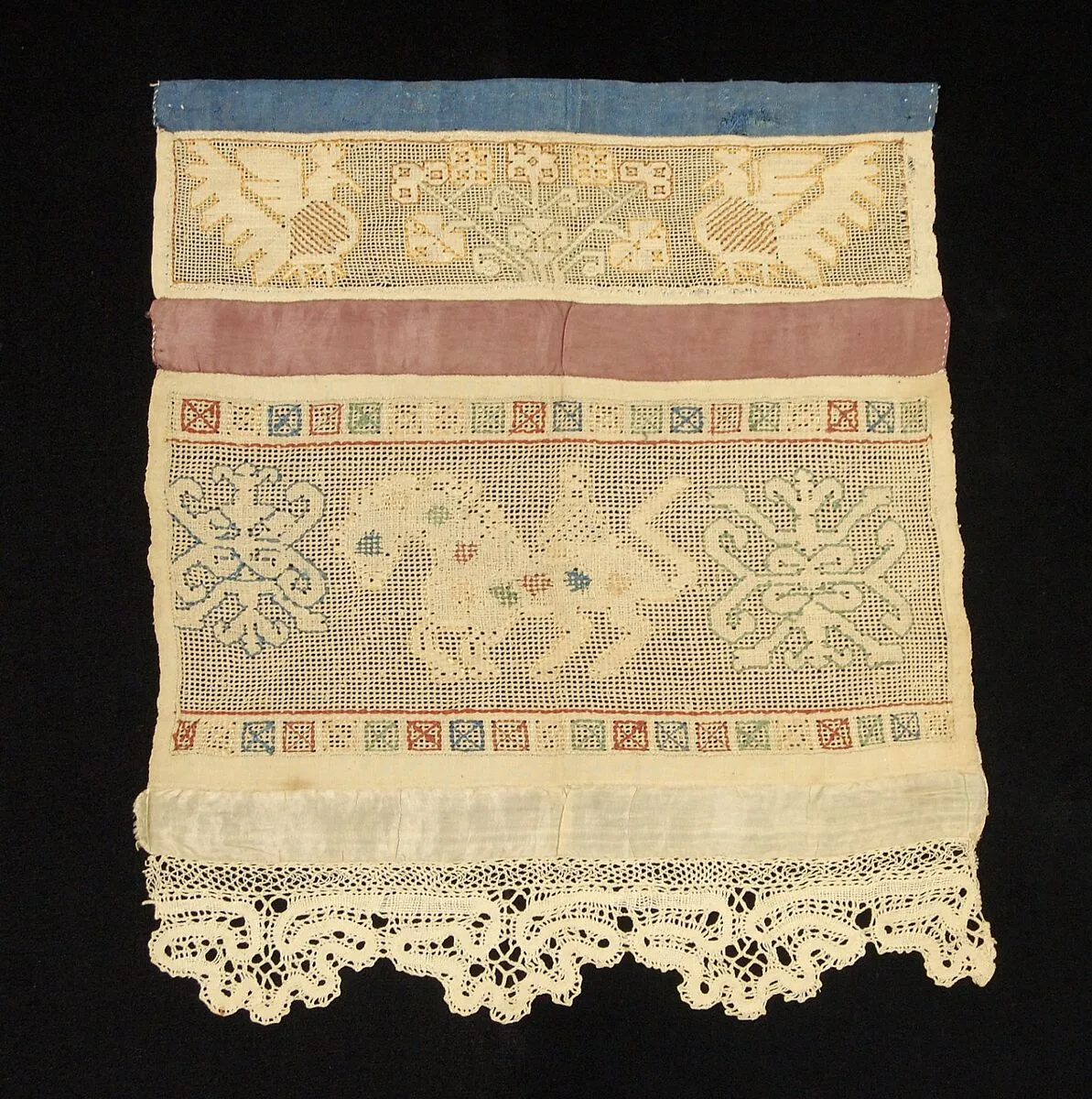 Towel border — Unknown