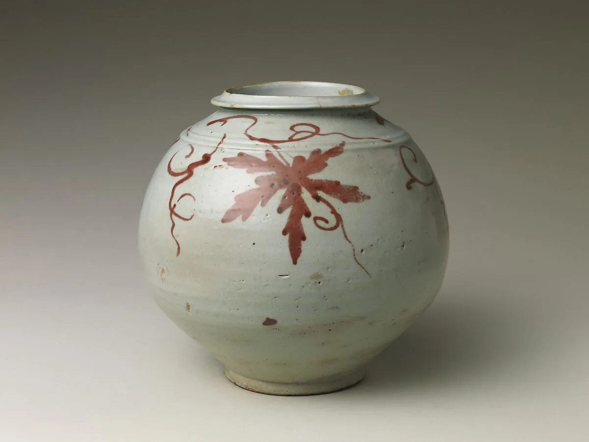 백자 동화 포도 무늬 항아리 조선|白磁銅畫葡萄文壺 朝鮮|Jar with grapevine decoration — Unknown