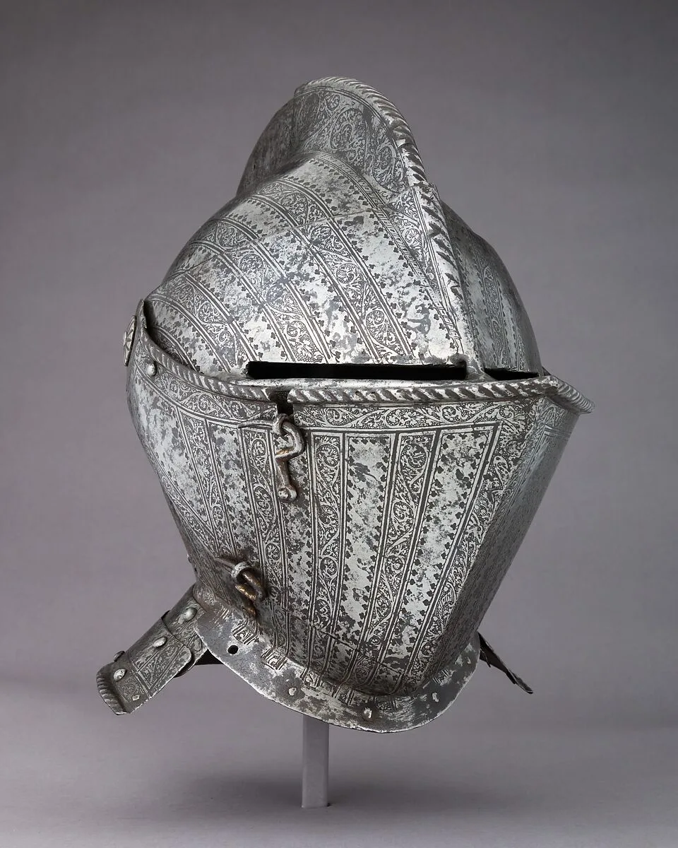 Close-Helmet for the Field — Unknown