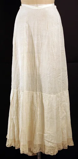 Underskirt