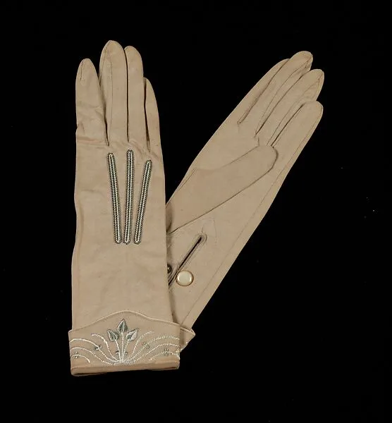Gloves — Unknown