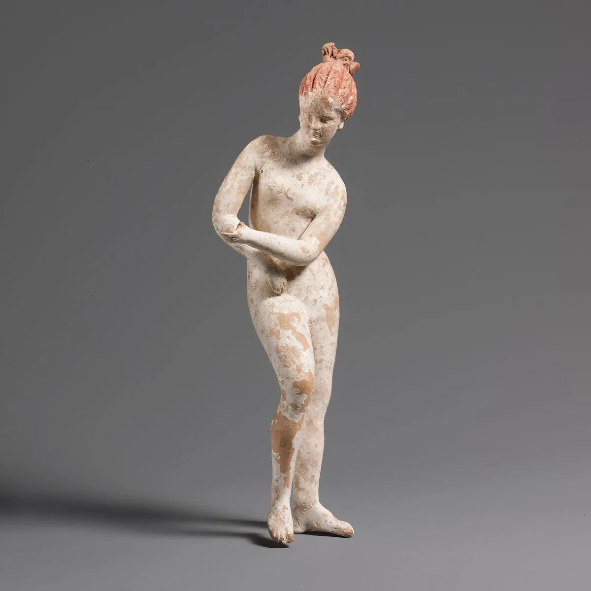 Terracotta statuette of a nude woman — Unknown