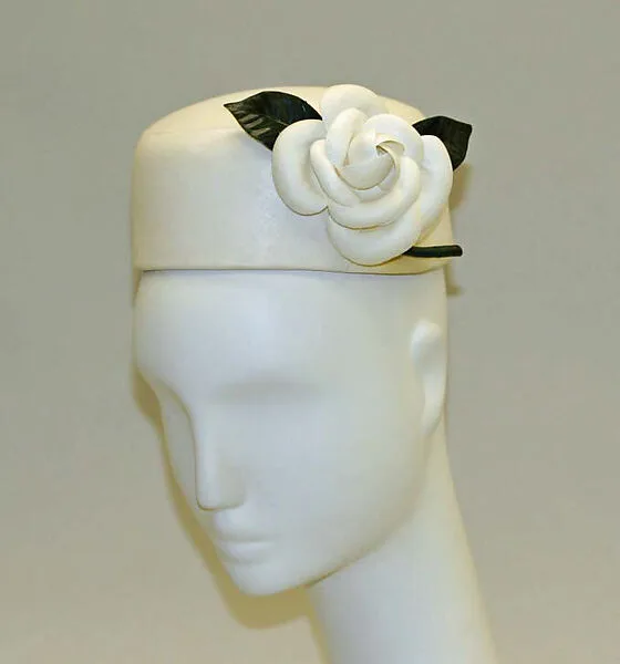 Pillbox hat — House of Balenciaga|Cristobal Balenciaga
