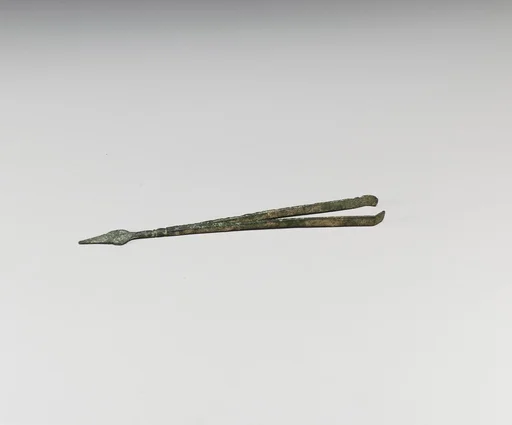 Tweezers