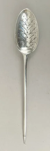 Strainer spoon