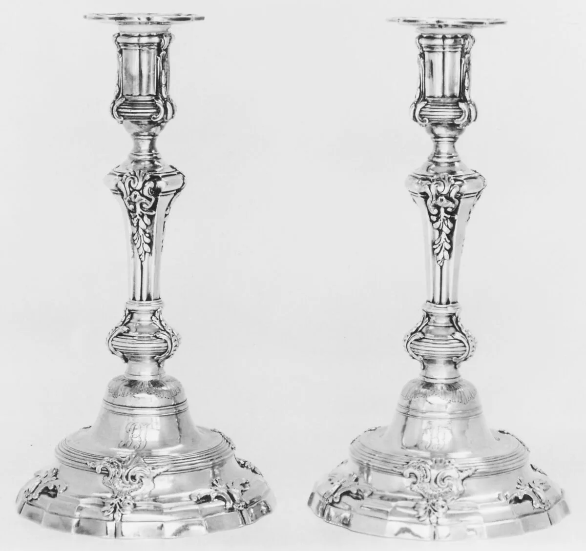 Pair of candlesticks — Michel II Delapierre