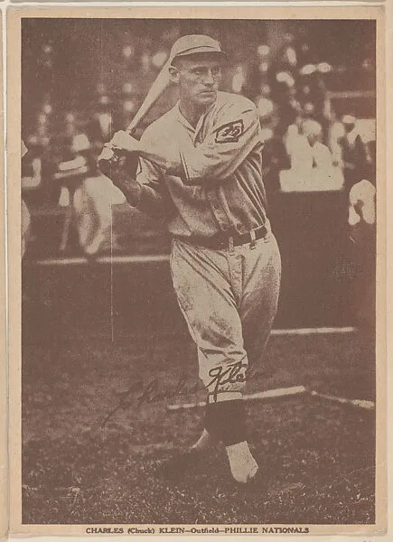 Charles (Chuck) Klein, Outfield, Phillie Nationals, Baseball trade card (W554) — Unknown