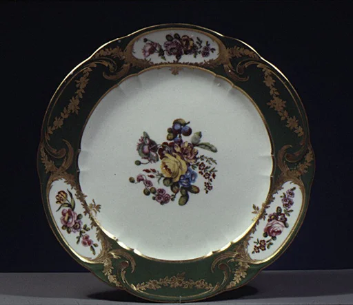 Plate (assiette à palmes) (1 of 102) (part of a service)