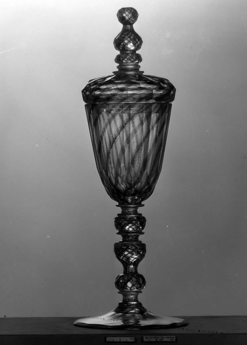 Standing cup with cover — Unknown