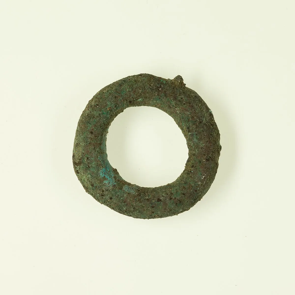 Household ring — Unknown
