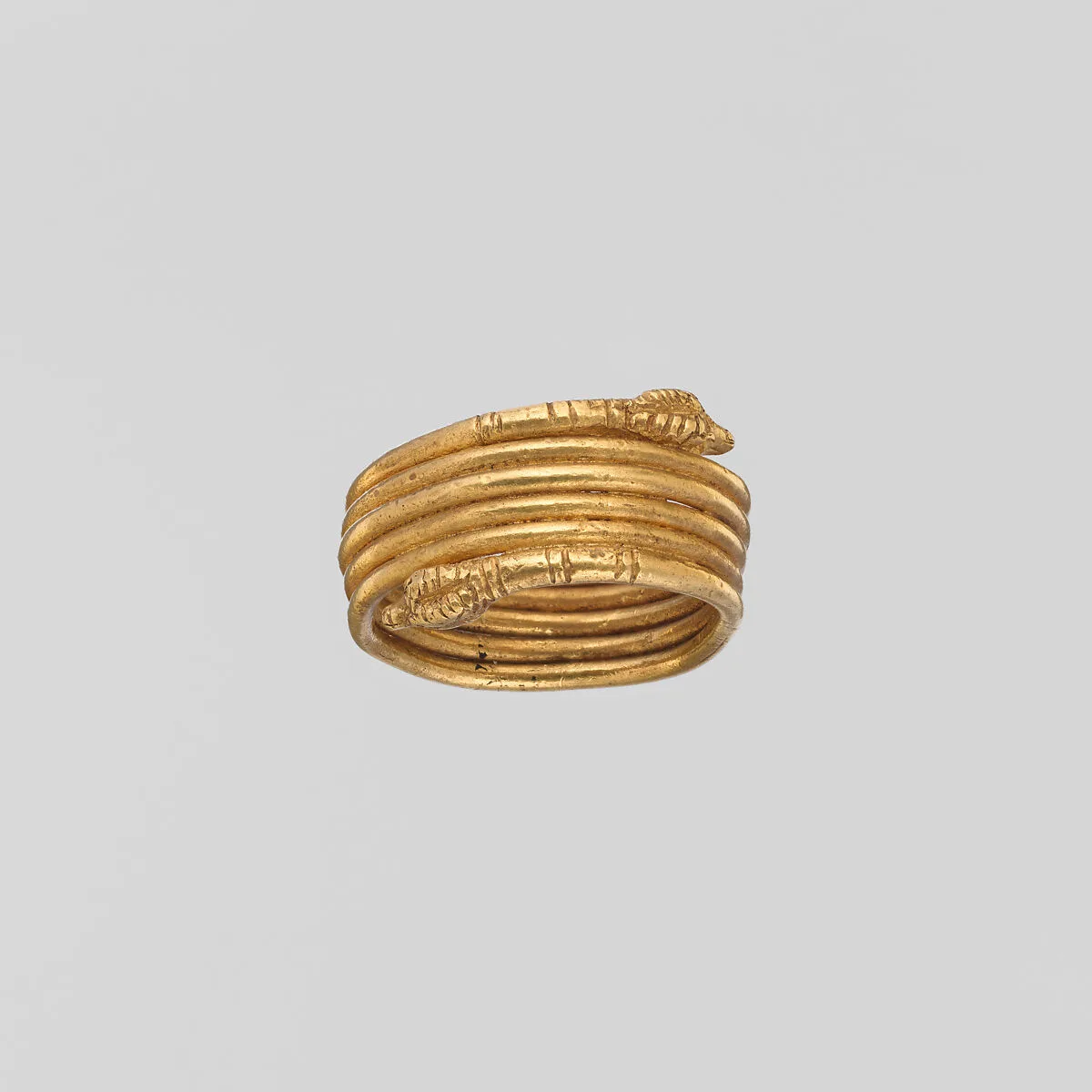 Gold snake ring — Unknown