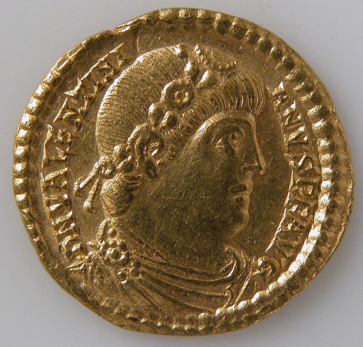 Solidus of Valentinian I (r. 364–375) — Unknown