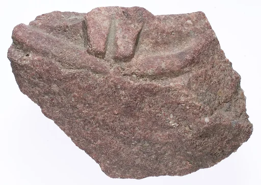 Fragment of a queen's crown (?) with modius of uraeus, disk, horns and double uraeus