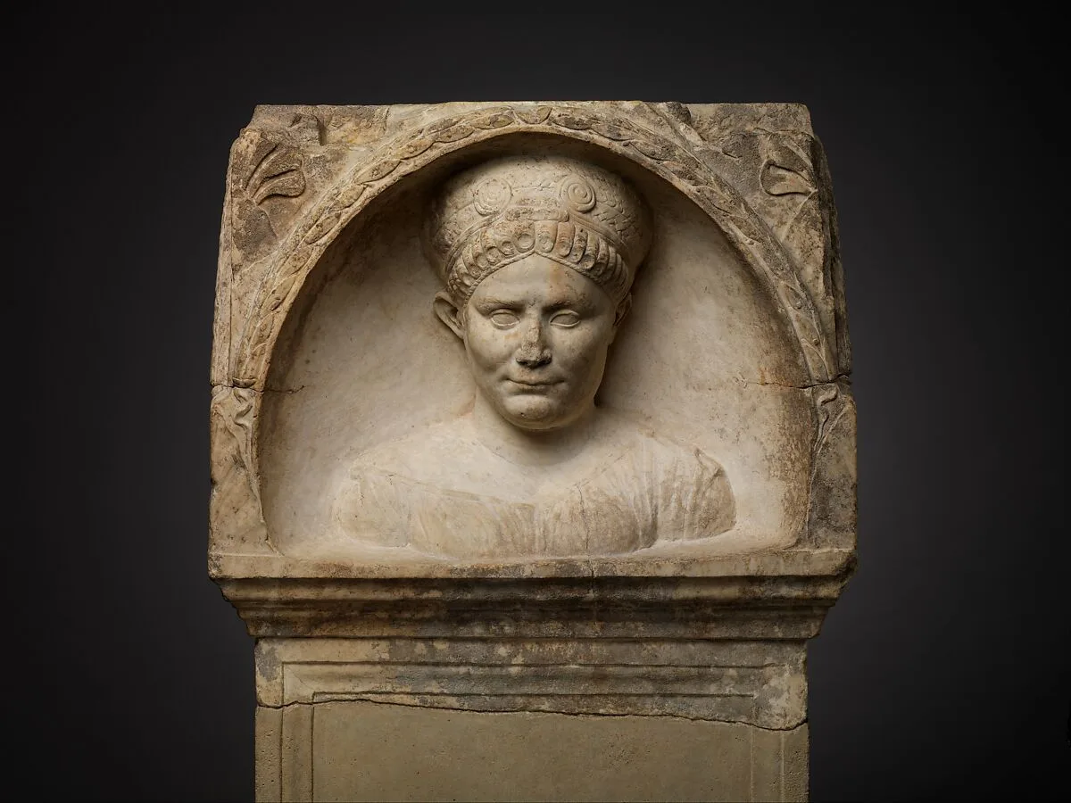 Marble pediment of a funerary altar — Unknown