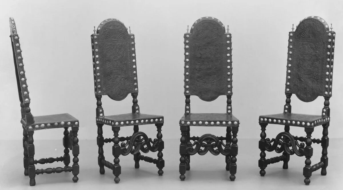 Pair of chairs (part of a set) — Unknown