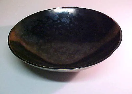 "Town & Country" Salad Bowl — Eva Zeisel|Red Wing Pottery