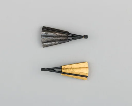 Pair of Sword-Grip Ornaments (Menuki)