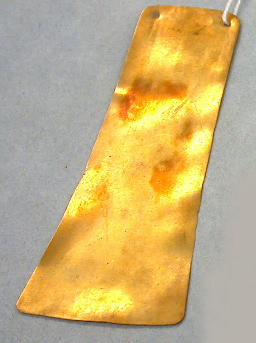 Tab Ornament — Unknown