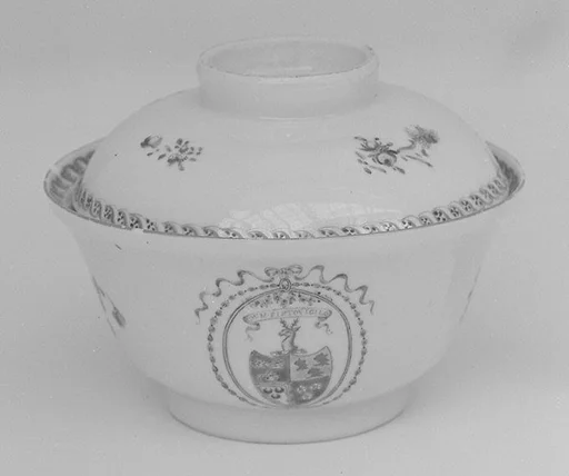 Sugar bowl with cover (part of a service)