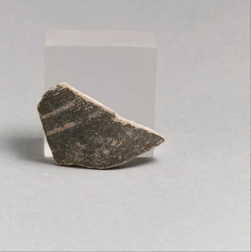 Vase fragment
