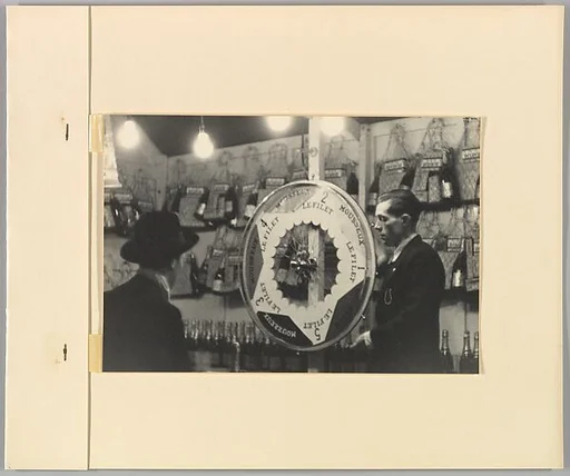 [Mousseux LeFiler Wheel, Paris]