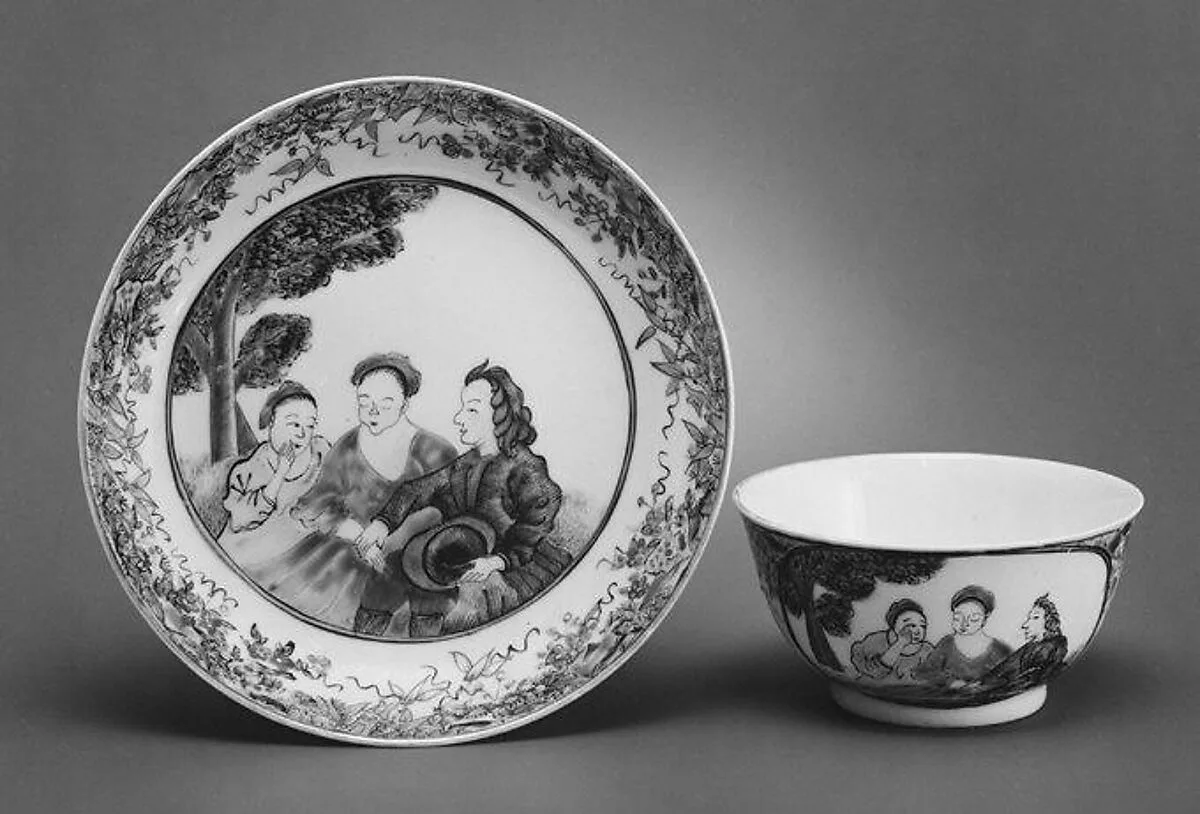 Teabowl and saucer — Unknown