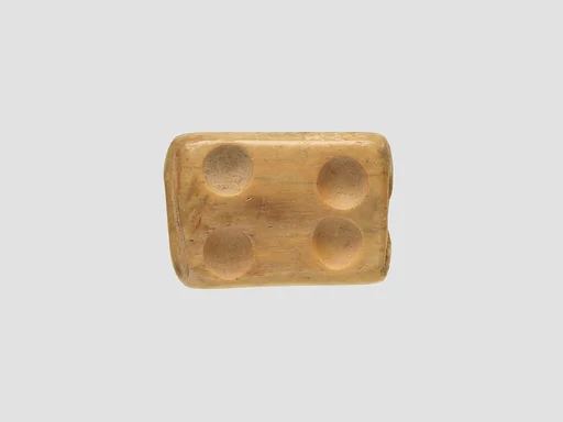 Bead (?)