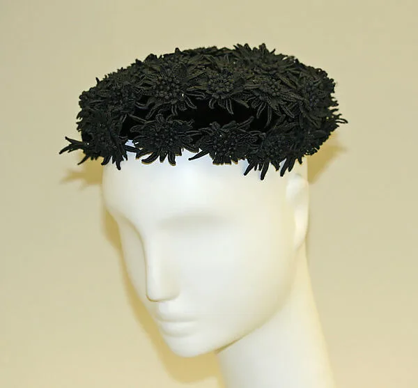 Pillbox hat — House of Balenciaga|Cristobal Balenciaga