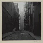 [Alley, New York City]