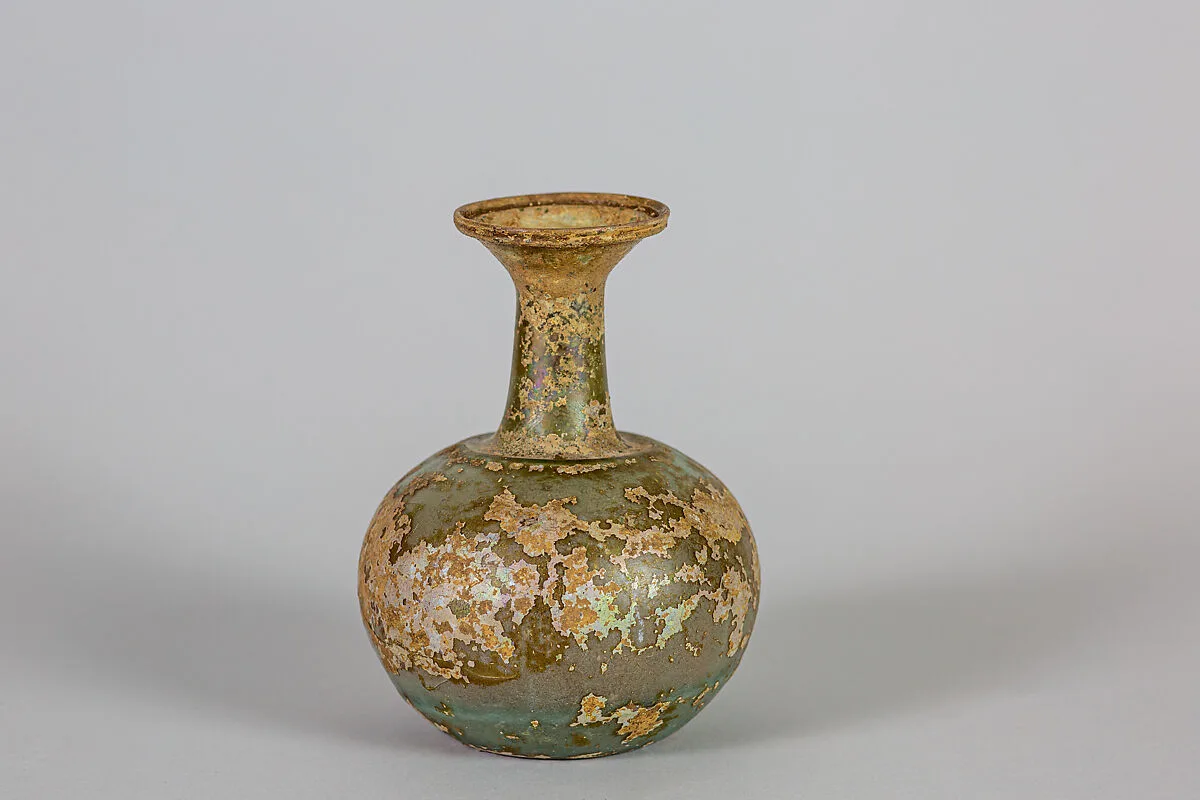 Glass flask — Unknown