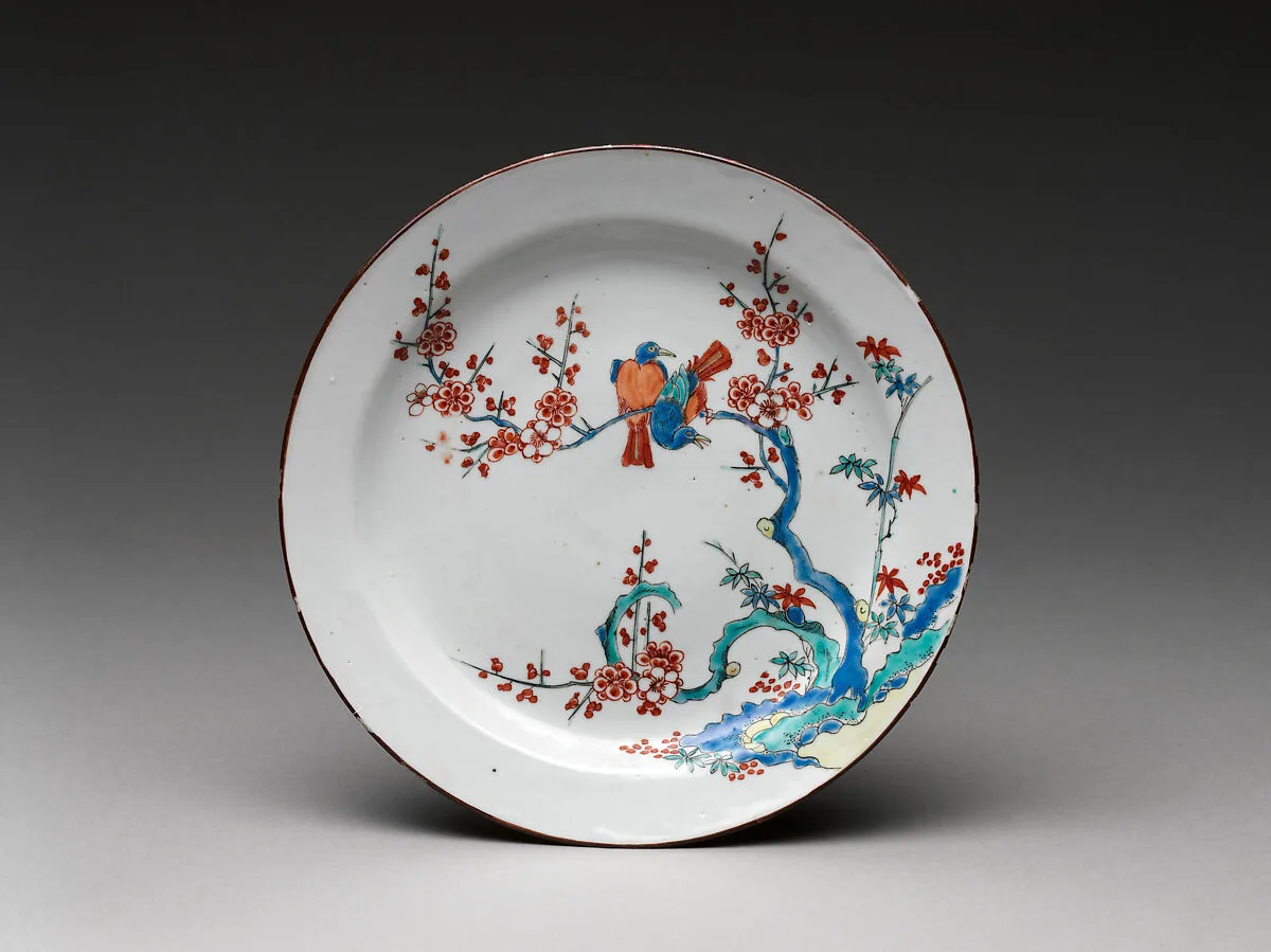 Dish with flowers and birds — Unknown