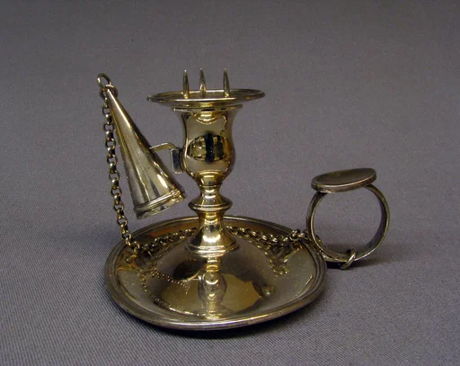 Chamber candlestick
