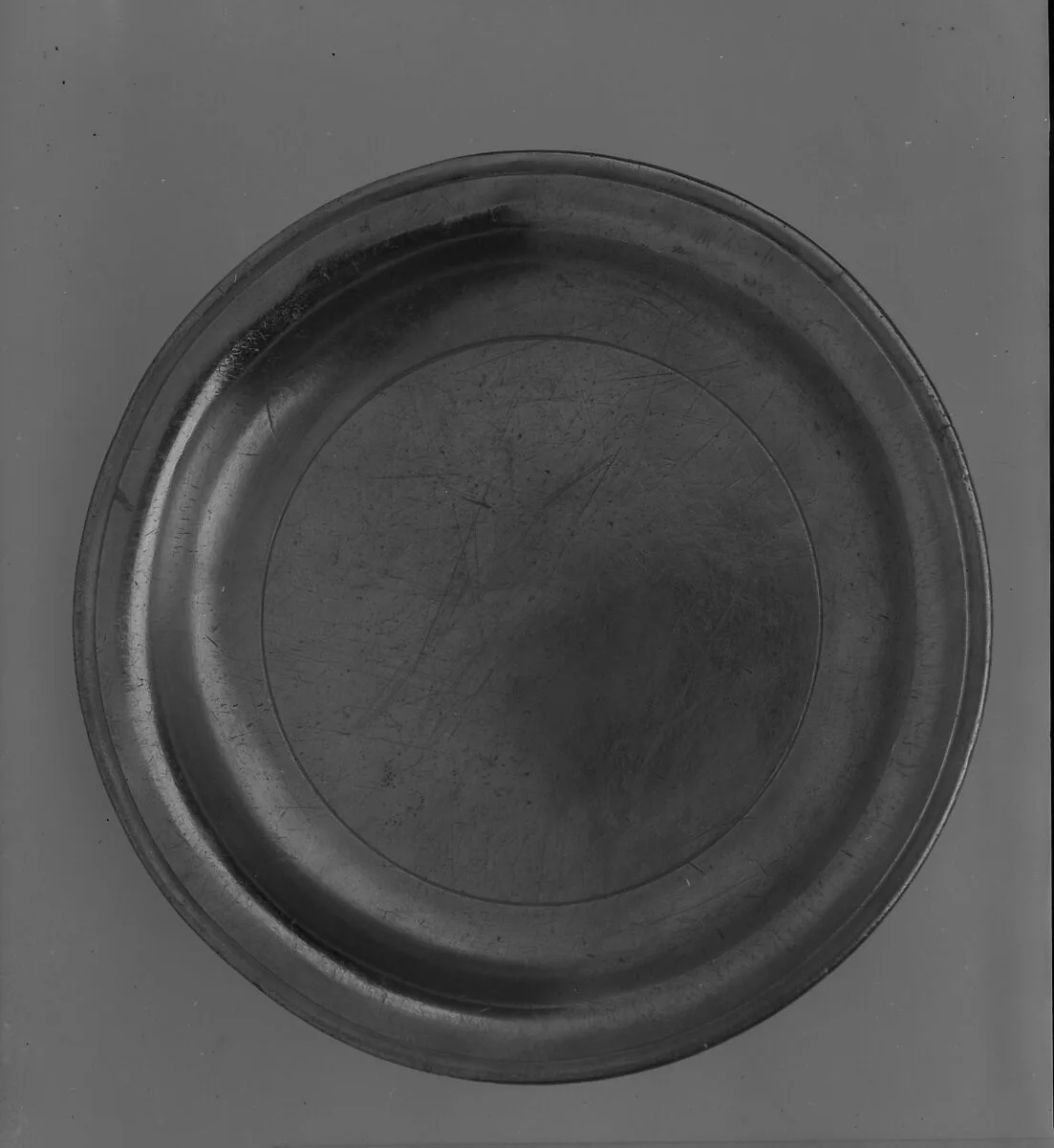 Plate — Richard Lee|Richard Lee Jr.