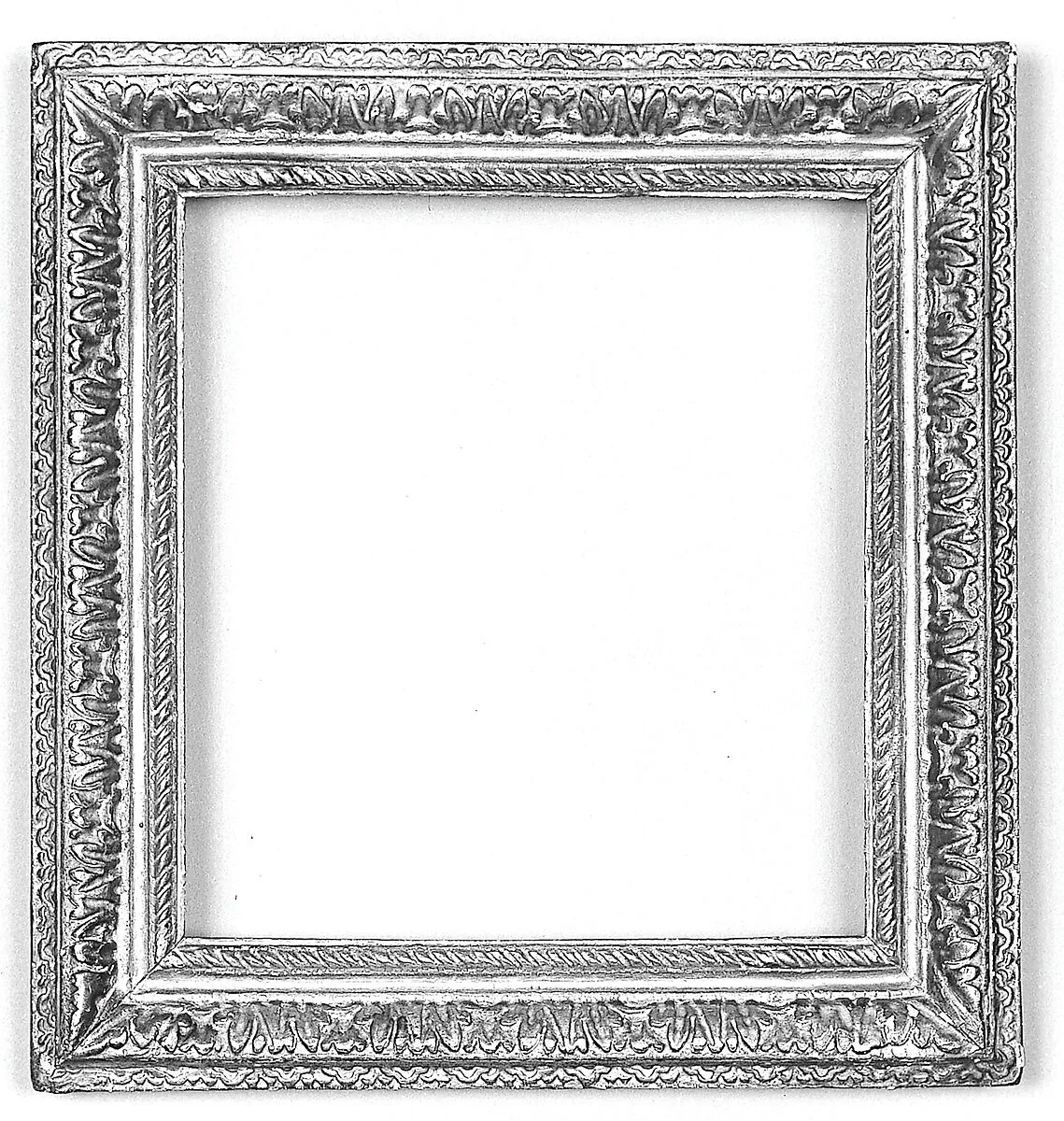 Ovolo frame — Unknown