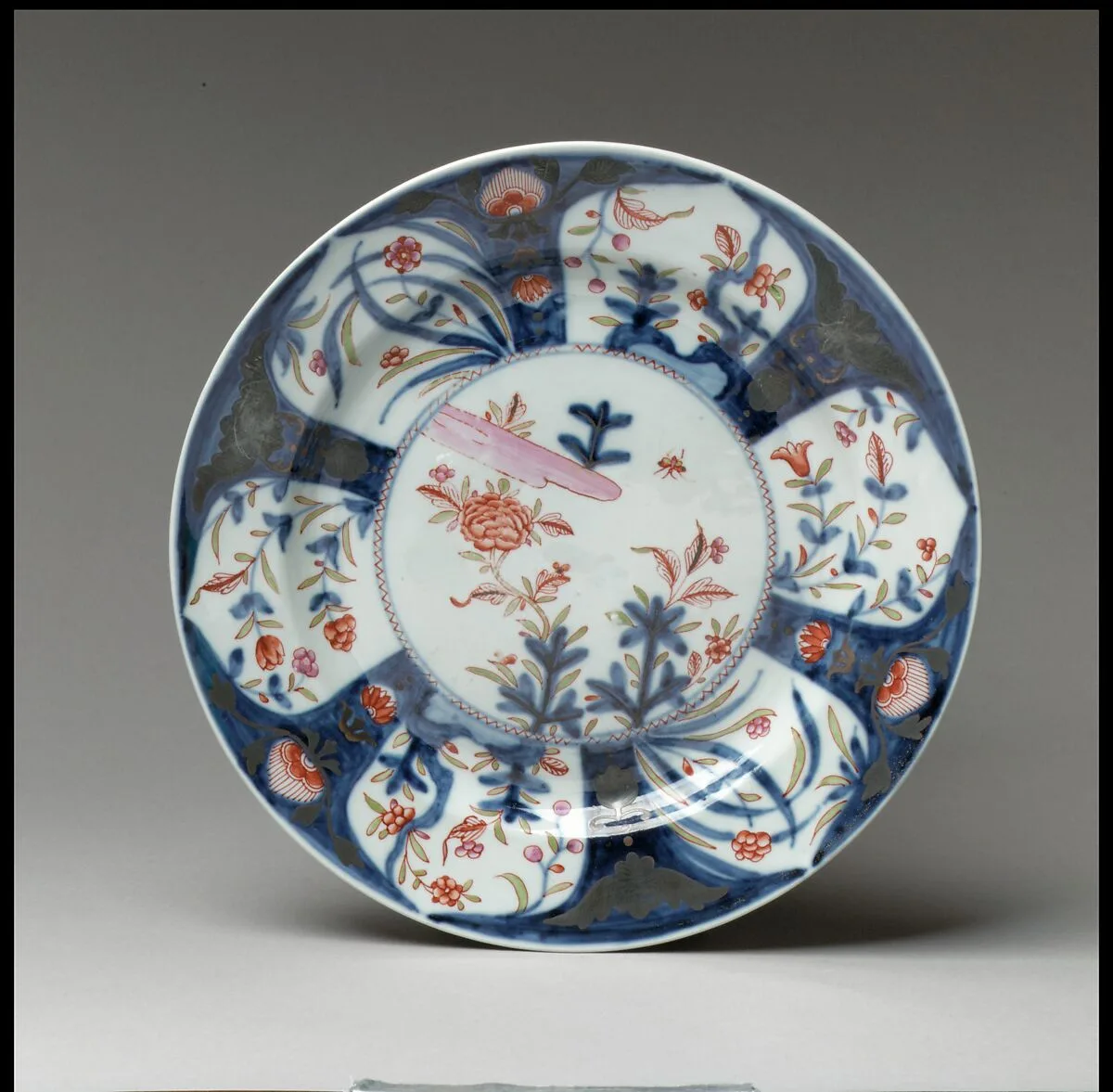 Plate — Vienna|Claudius Innocentius Du Paquier period