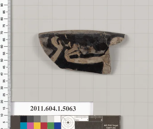 Terracotta rim fragment of a kylix (drinking cup)