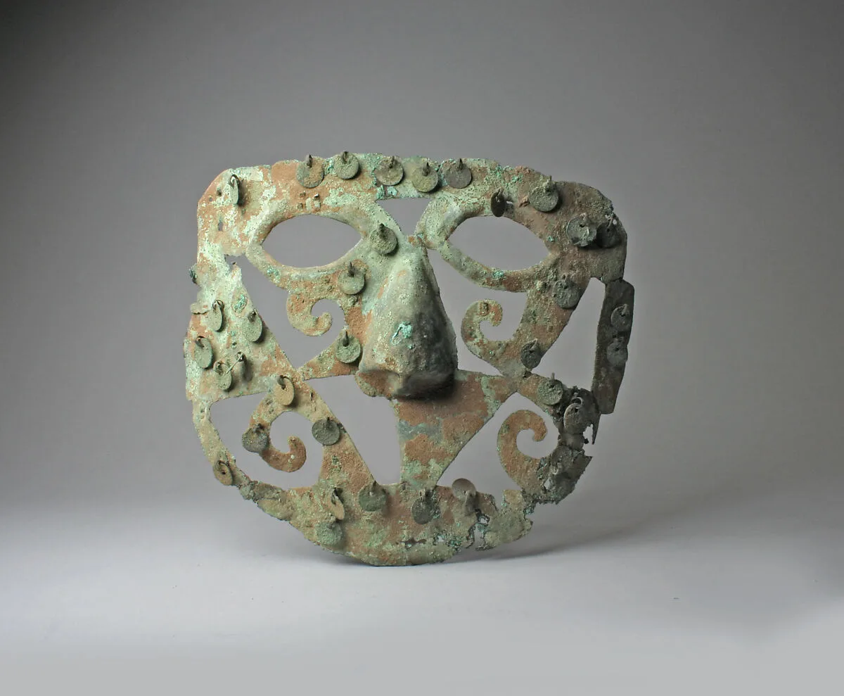 Face Mask Ornament — Unknown