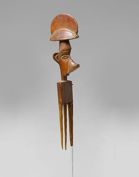 Comb (yisanunu) — Unknown