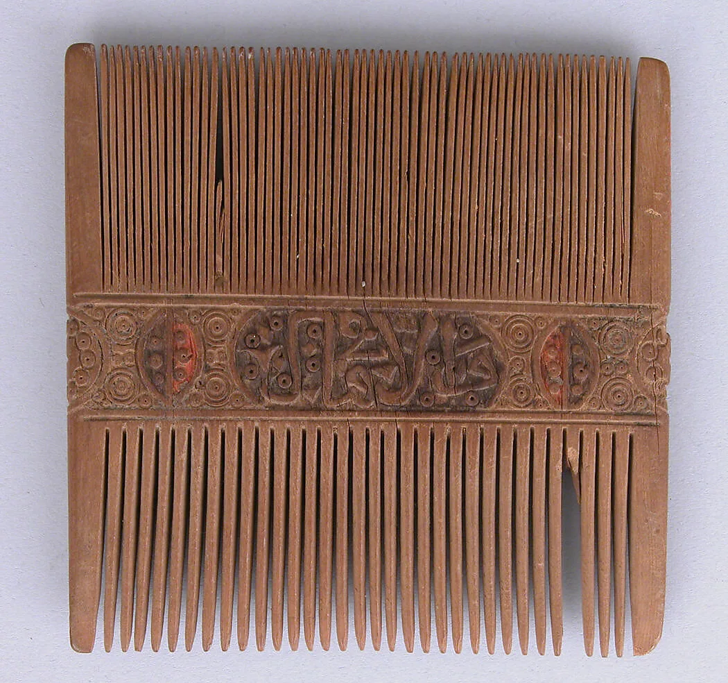 Comb — Unknown