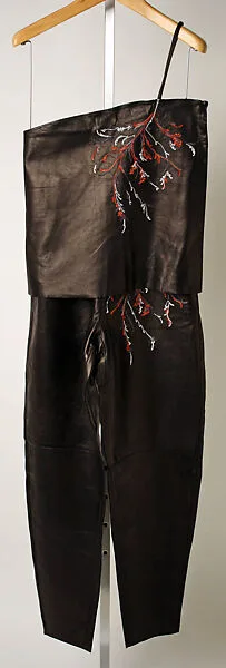 Ensemble — Gianni Versace
