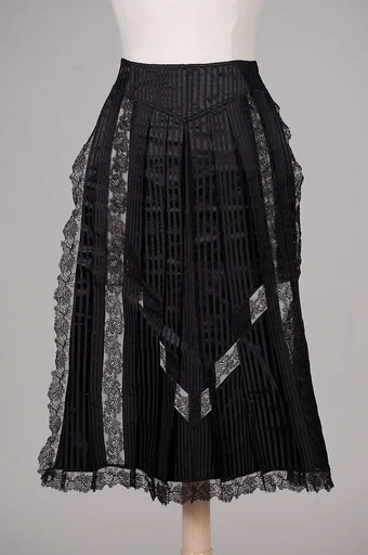 Afternoon apron